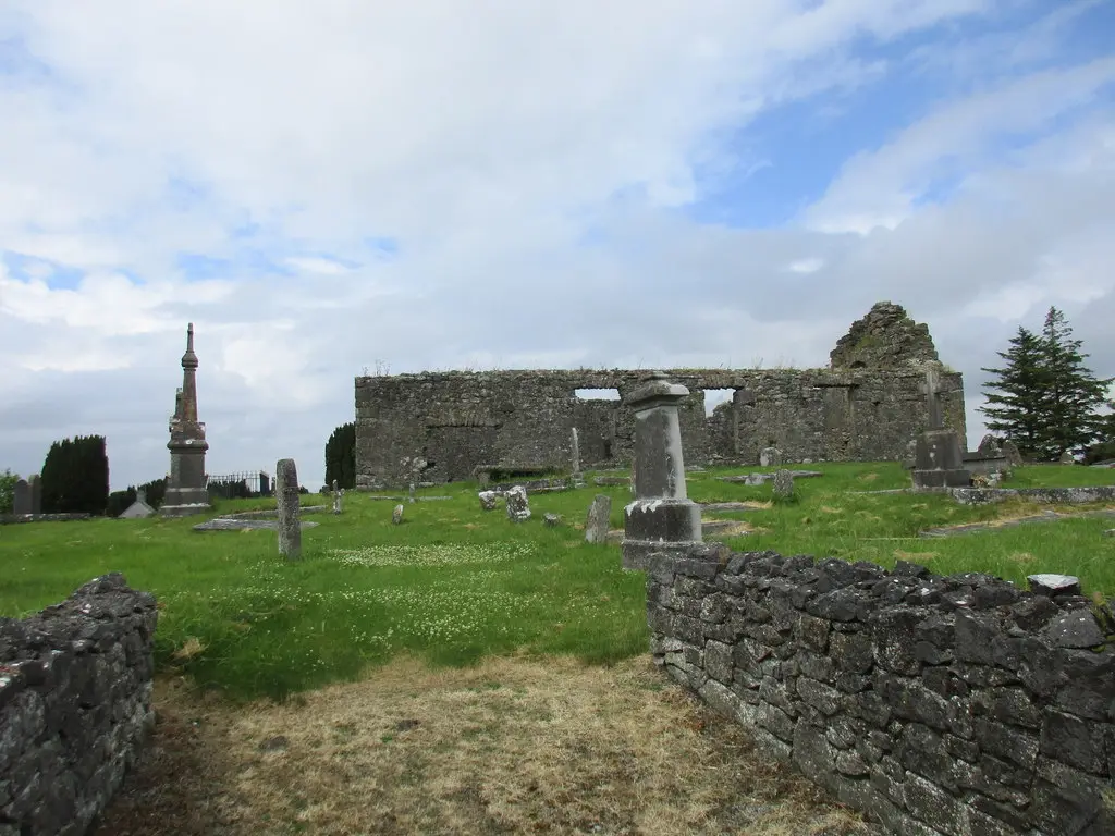 Remains of a church, Creagh