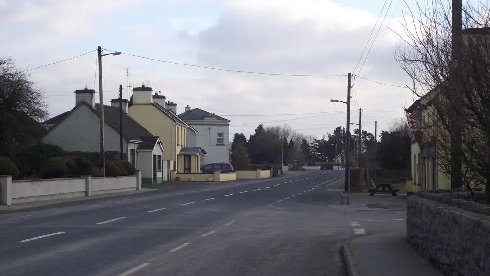 Easterly facing view of Garrafrauns village, along R328 road
