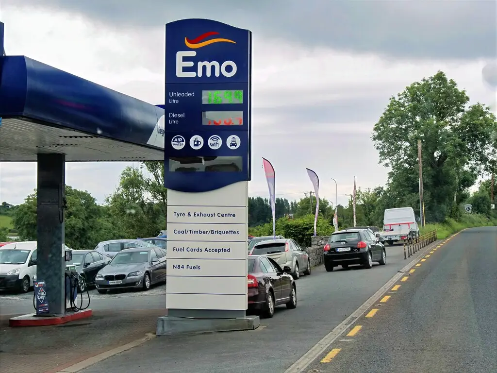 Carrowbrowne, Emo filling station on Headford Road