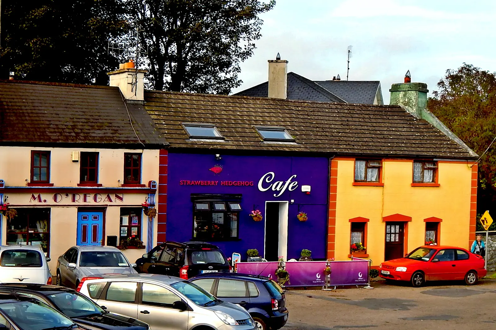 County Galway - Kinvarra Harbour Area Buildings off N67