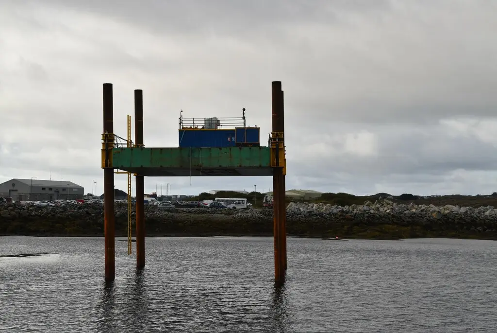 Platform, Rossaveel Harbour